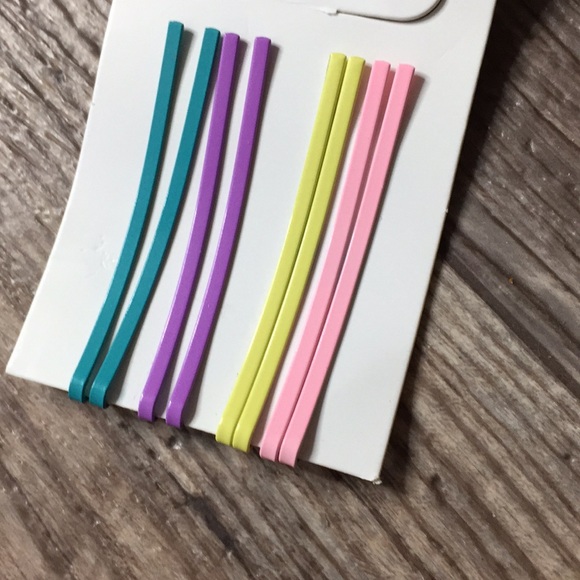 Brand new urban outfitter color hair clips set - Picture 3 of 3